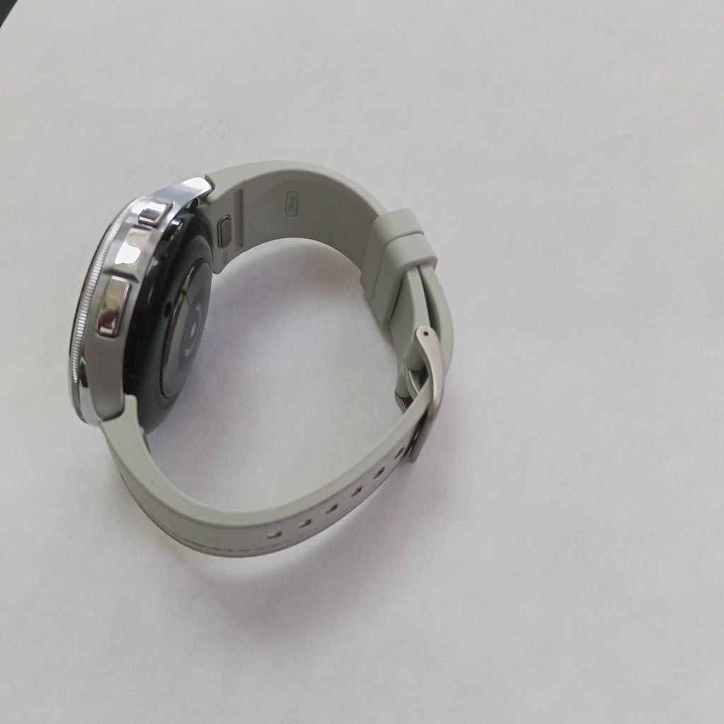 SMARTWATCH SAMSUNG GALAXY WATCH 6 CLASSIC SM-R950 43 MM GPS (SEMINUEVO)