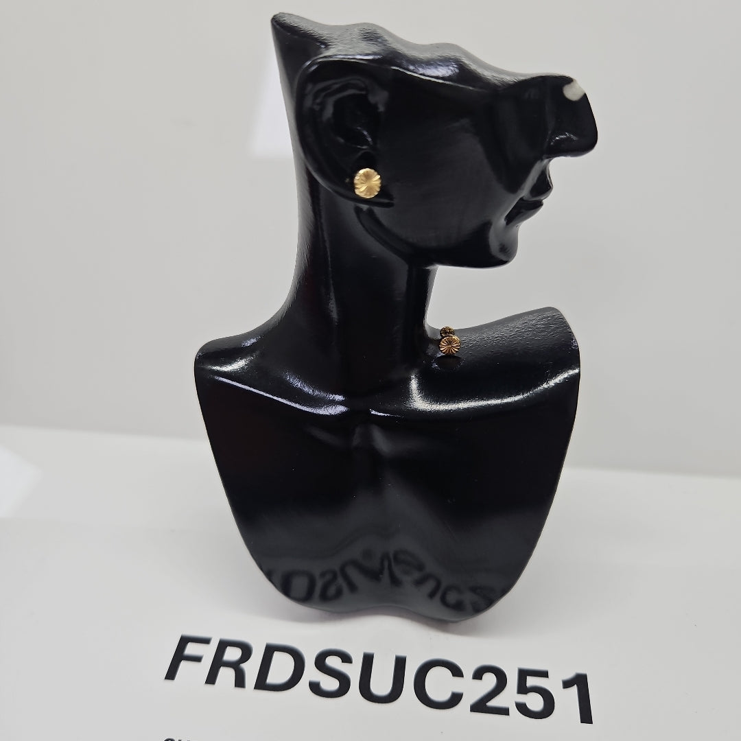 BROQUELES BROQUEL FIG BOTON RAYADO 14K 0.1577 GR (NUEVO)