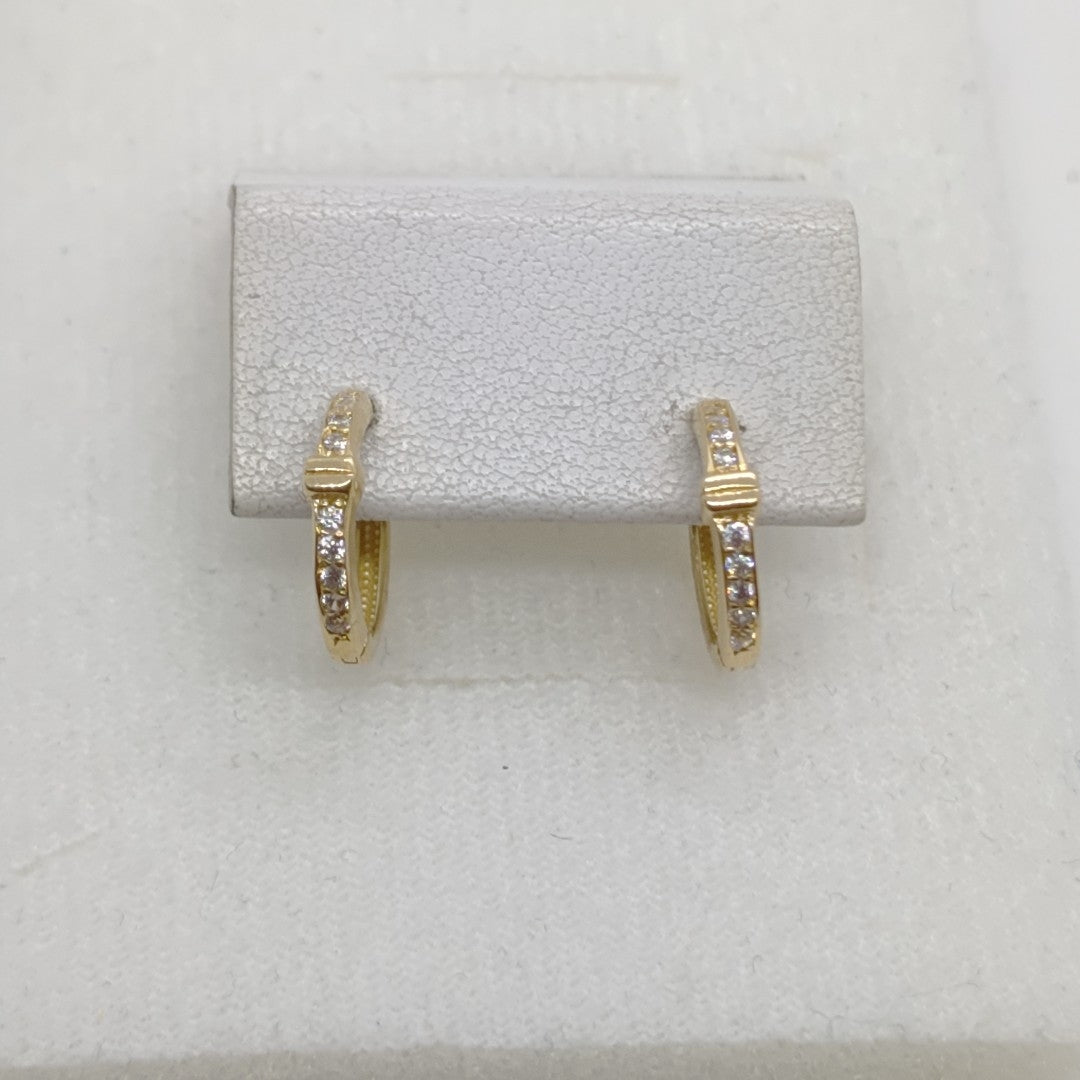 ARETES HUGGIES C CIRCONIA 14K 1.8 GR (NUEVO)
