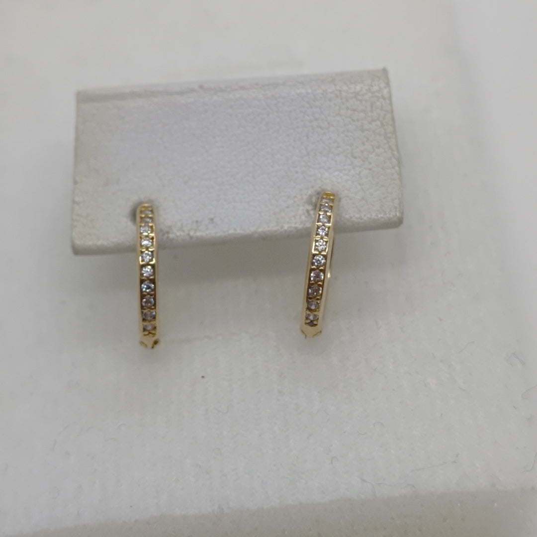 ARETES ARRACADA C CIRCONIAS 14K 1.6 GR (NUEVO)