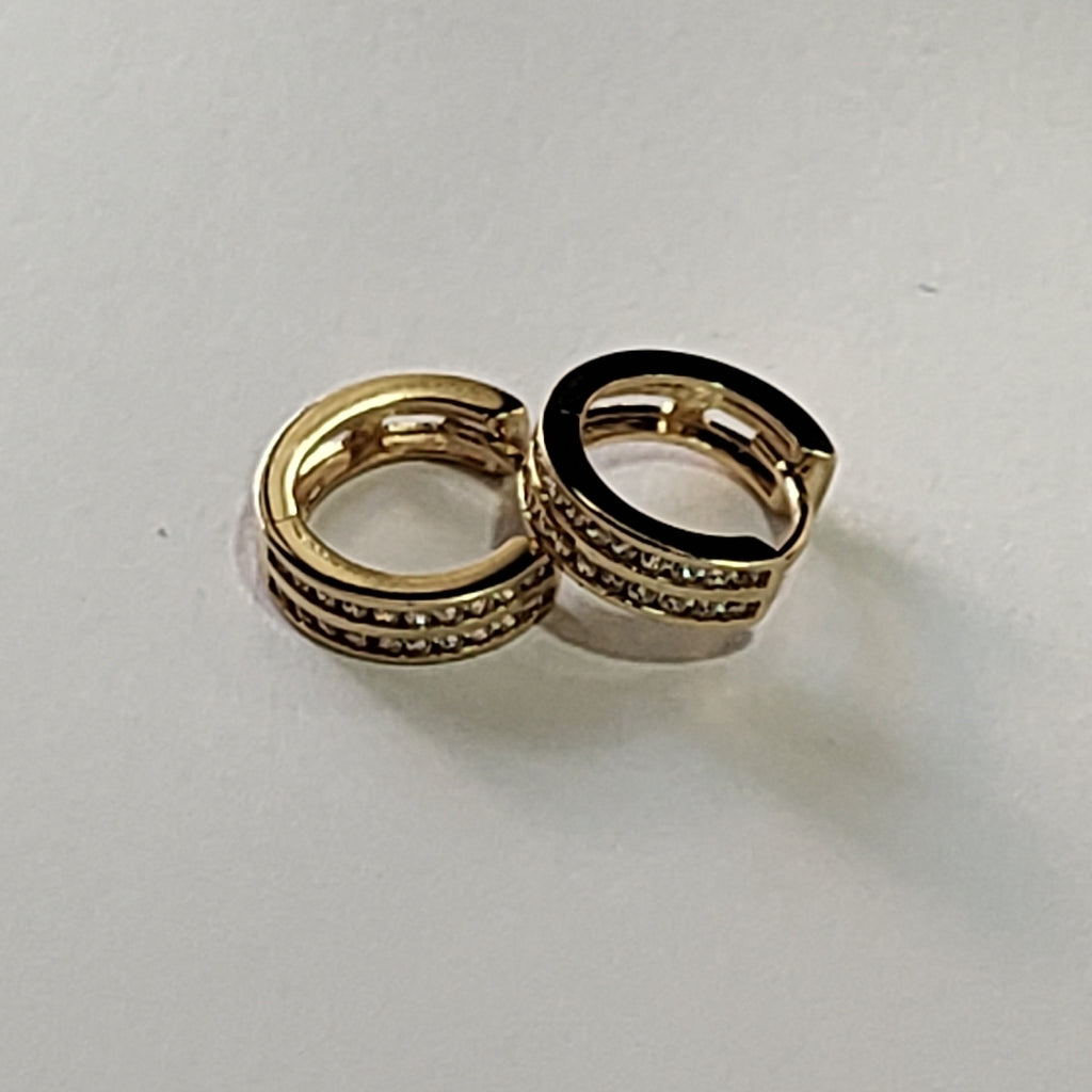 HUGGIES ORO 14K 2.1 (NUEVO)