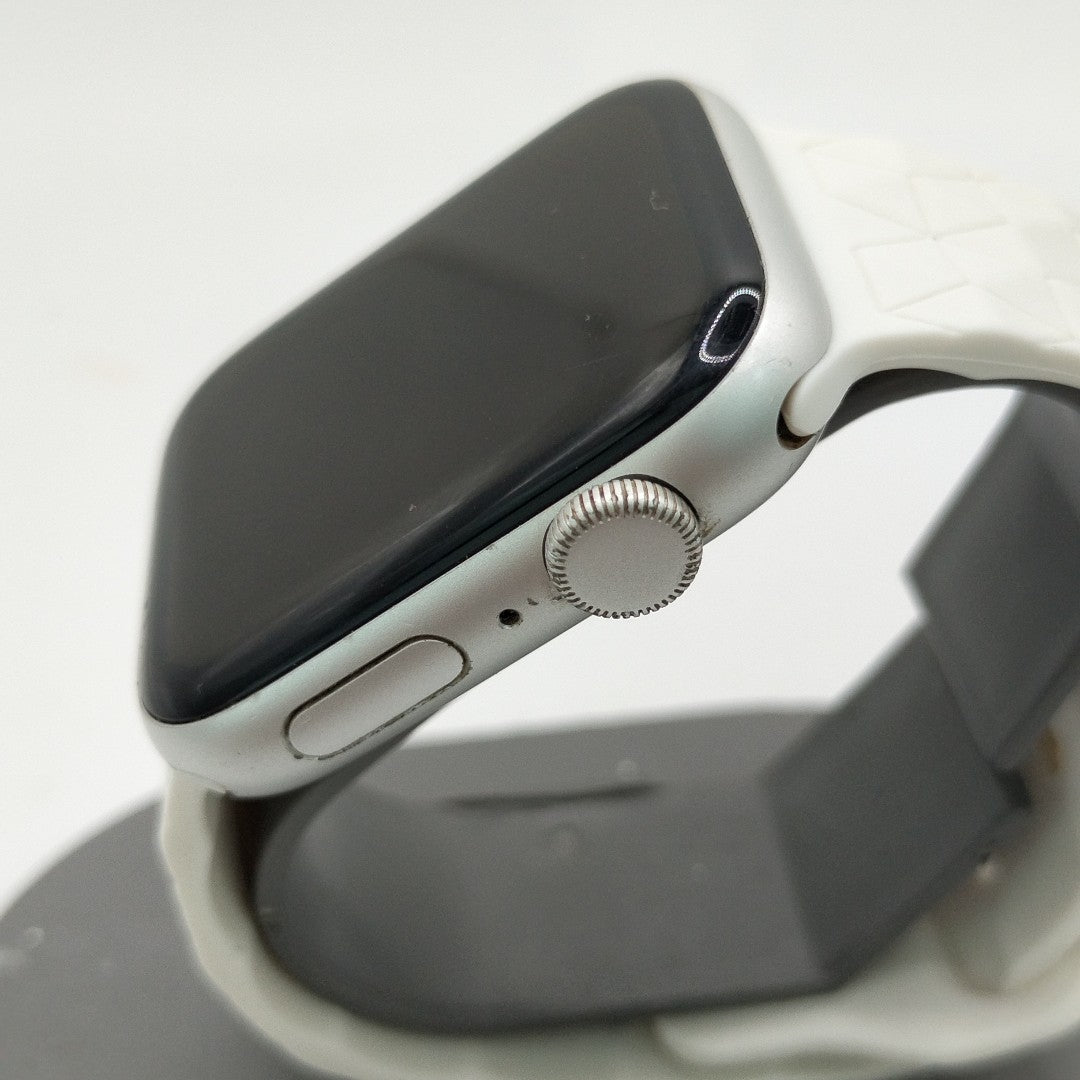 SMARTWATCH APPLE SE 2 ALUMINIO A2723 44 MM GPS (SEMINUEVO)