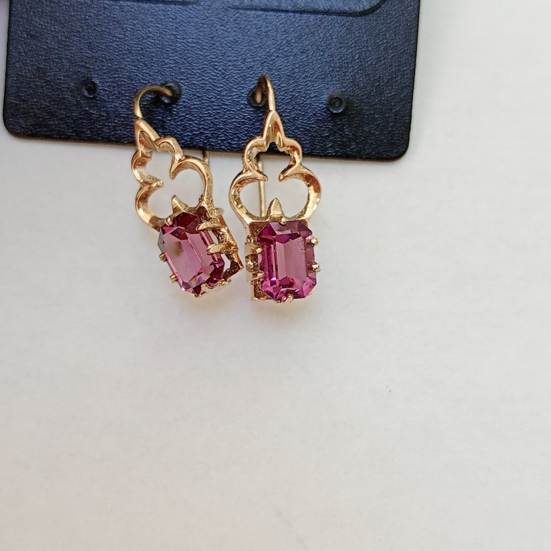 ARETES PAR ORO 8 K 1.6 GRMS (SEMINUEVO)