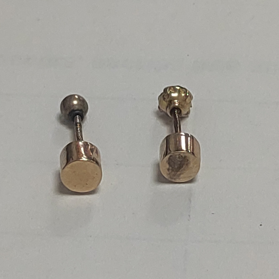 BROQUELES PAR ORO 14 K 0,60 GRMS (SEMINUEVO)