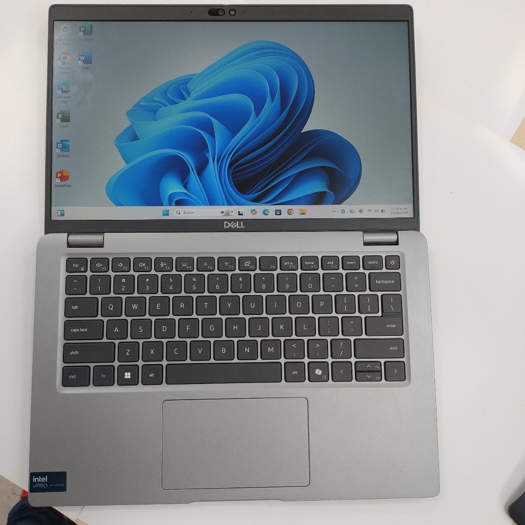 LAPTOP DELL LATITUDE 5450 (2024) 512 GB SSD 16 GB RAM (SEMINUEVO)