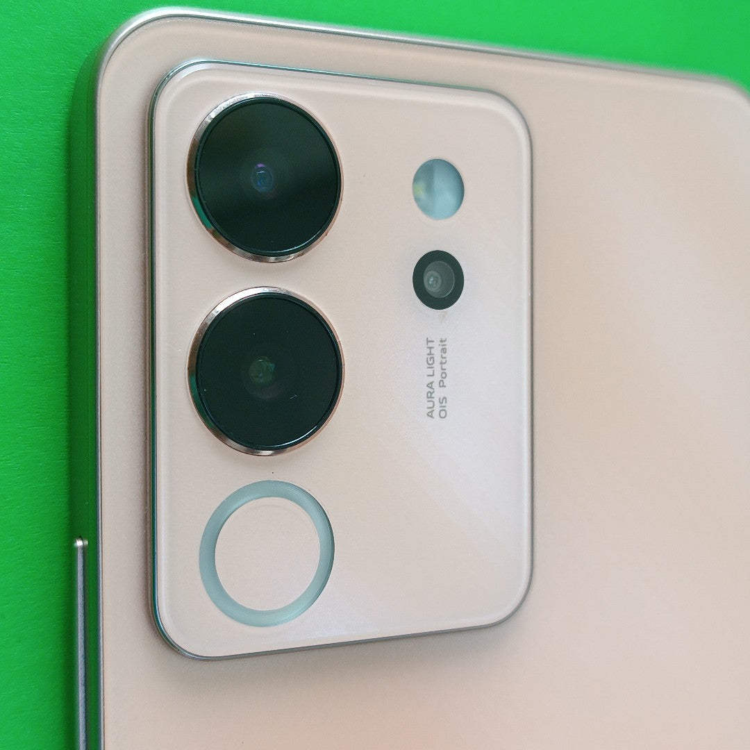 CELULAR VIVO V30 LITE V2314 (2023) 256 GB 12 GB RAM (SEMINUEVO)