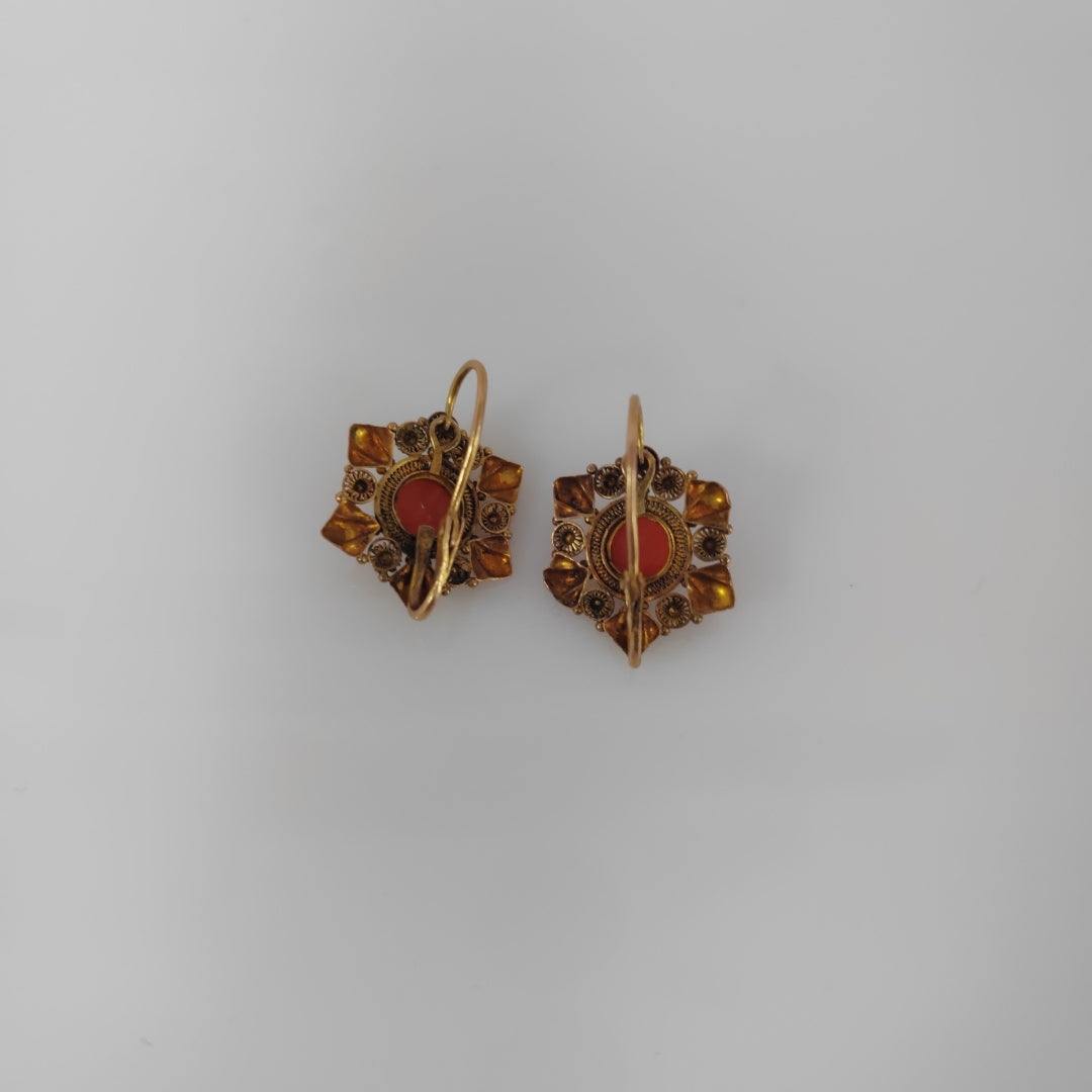 ARETES PAR ORO 14 K 3.4 GRMS (SEMINUEVO)