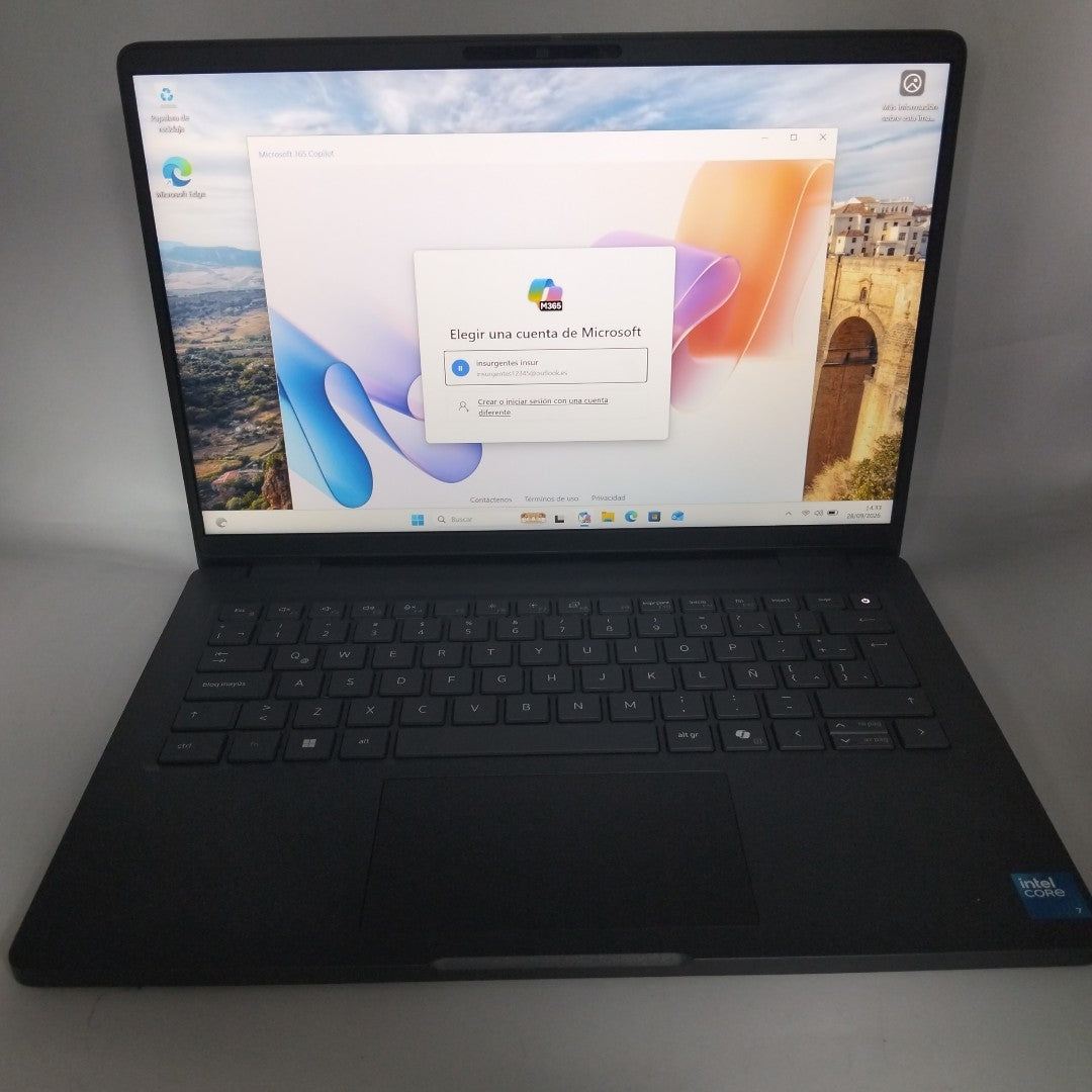 LAPTOP DELL PRO 14 (2025) 512 GB SSD 16 GB RAM (SEMINUEVO)