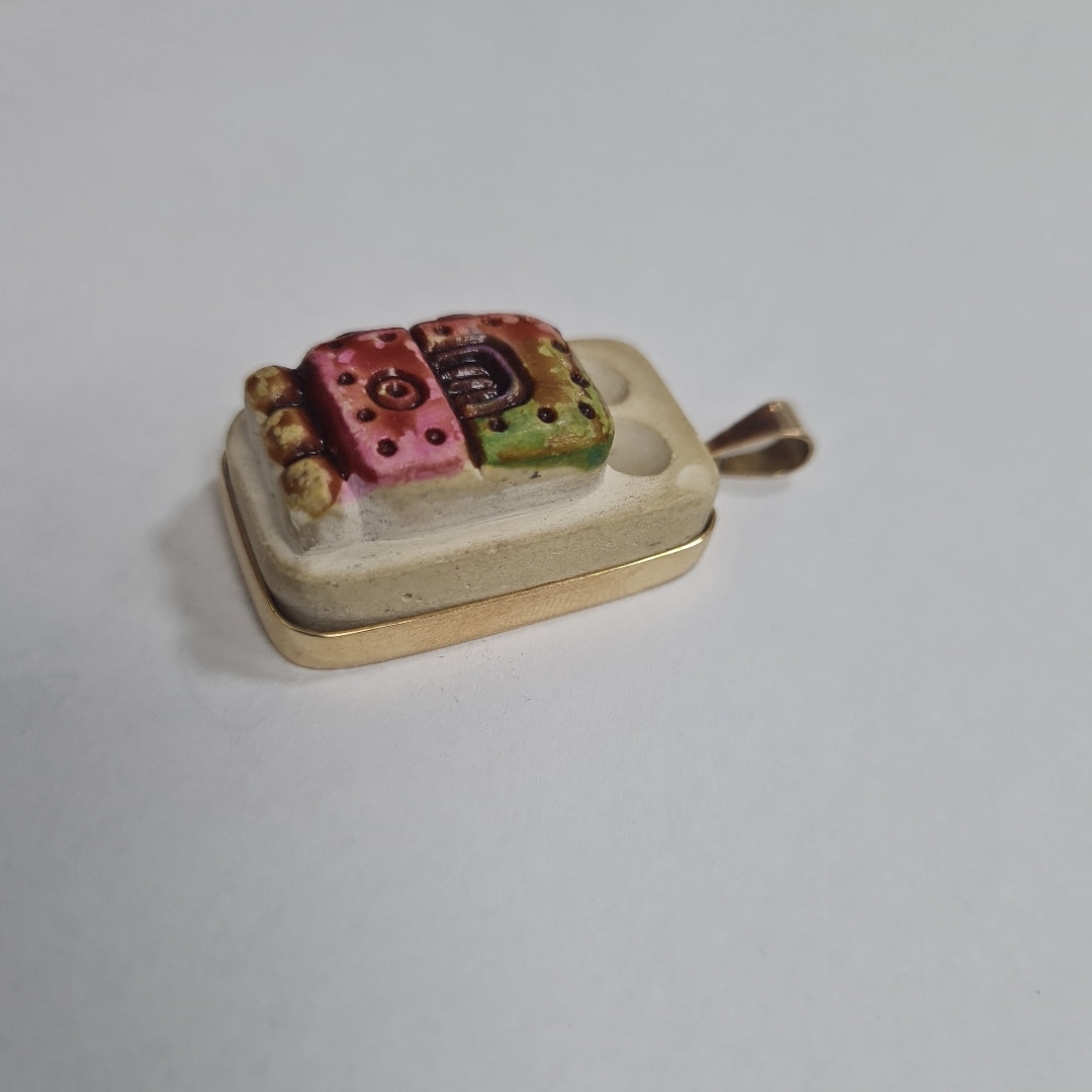 DIJE ORO 14 K 14.6 GRMS (SEMINUEVO)