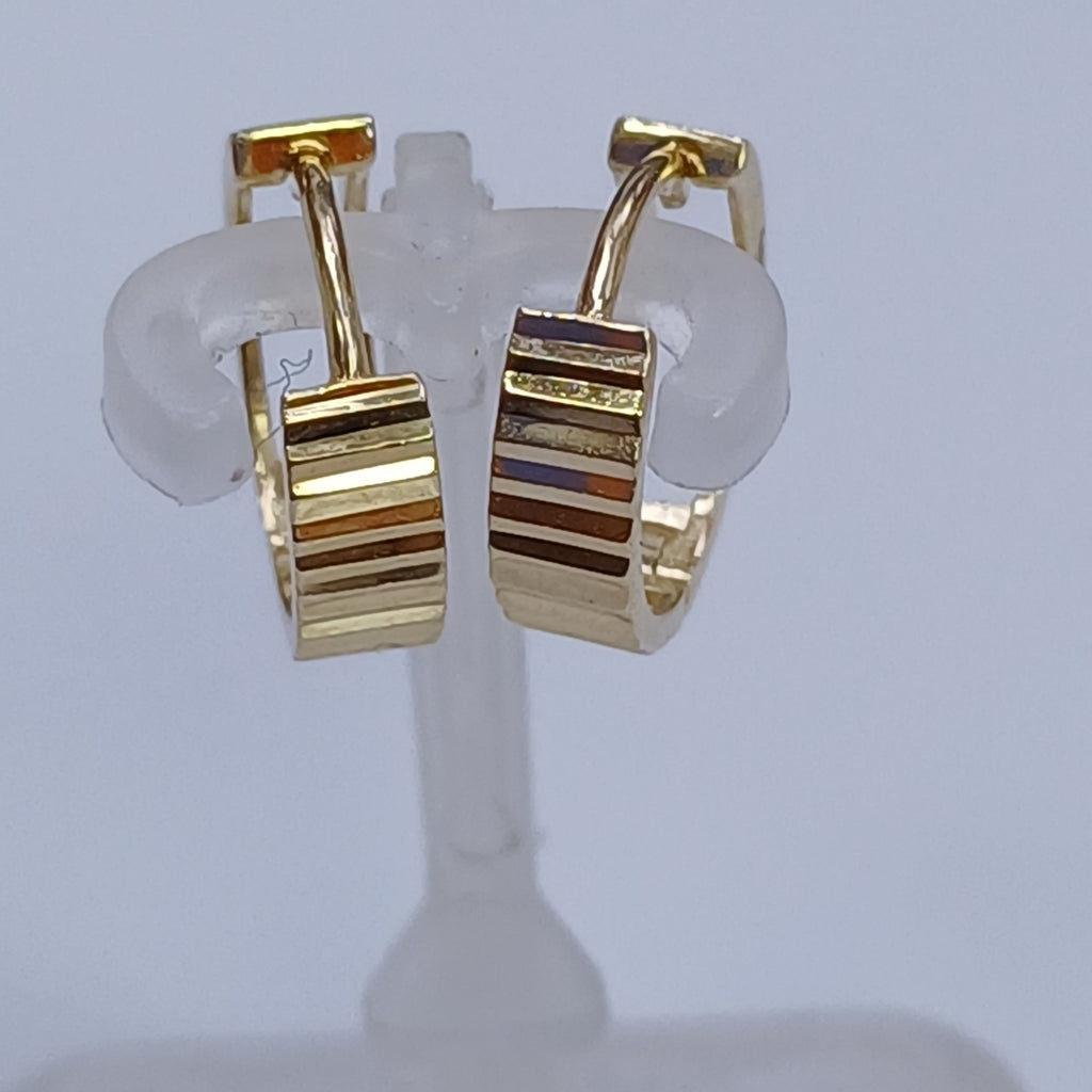 HUGGIES ORO 14K 1.8 (NUEVO)