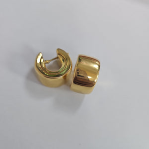 ARRACADAS PAR ORO 10 K 5.4 GRMS (SEMINUEVO)