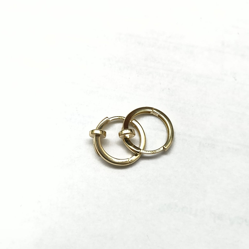 HUGGIES ORO 14K 2.4 (NUEVO)