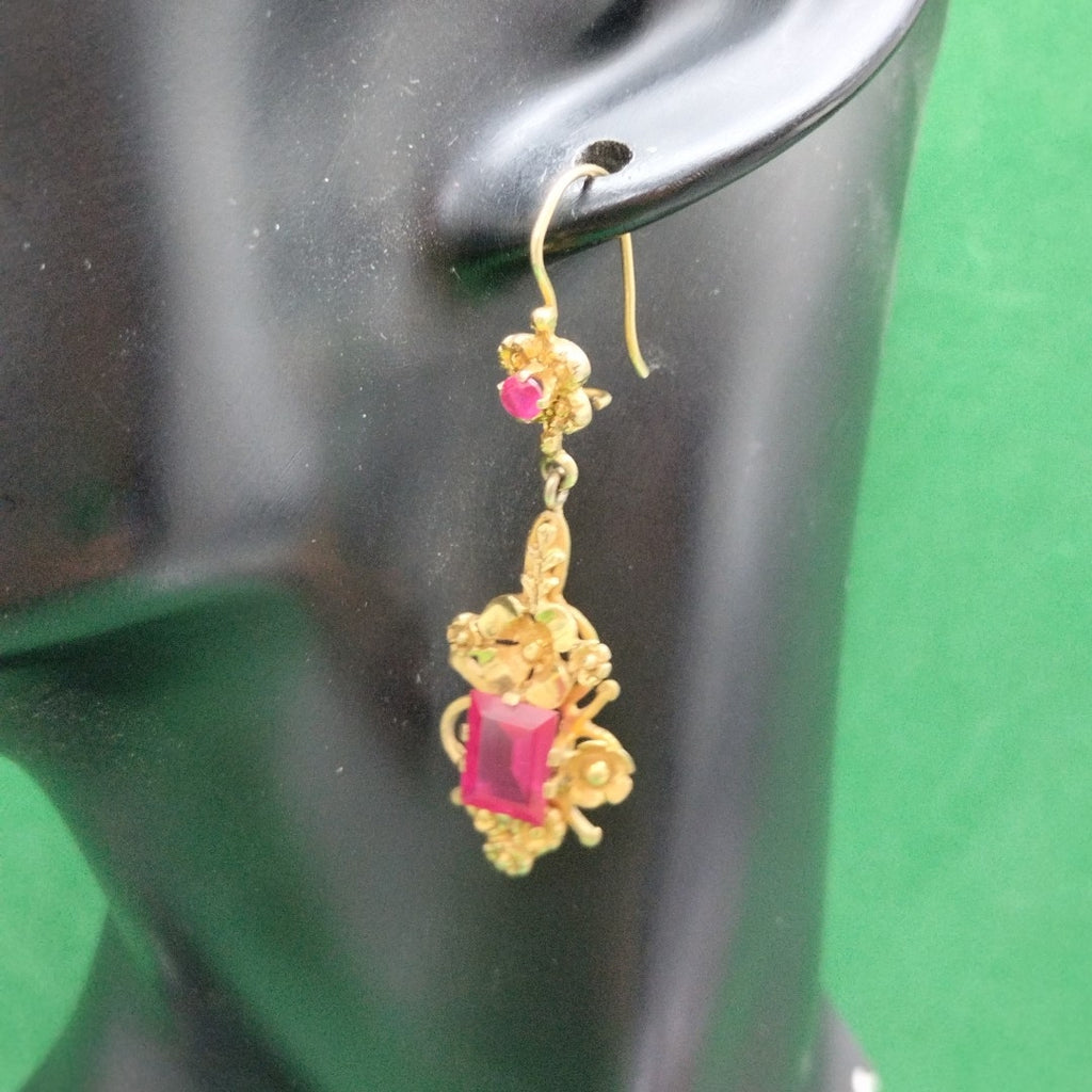ARETES PAR ORO 8 K 7.9 GRMS (SEMINUEVO)