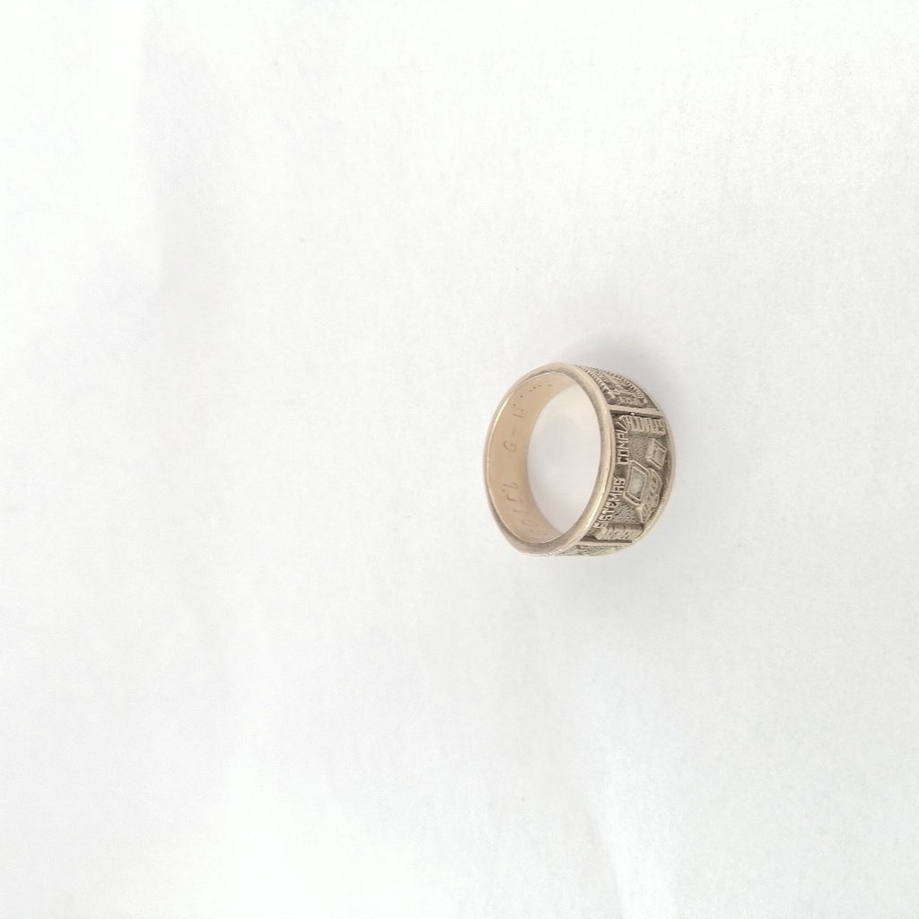 ANILLO DE GRADUACIÓN ORO 8 K 8.2 GRMS (SEMINUEVO)