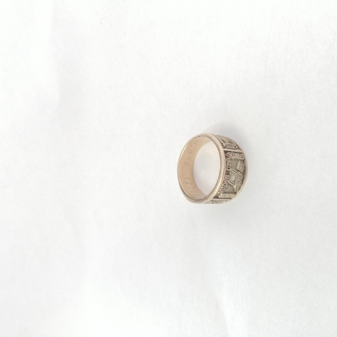 ANILLO DE GRADUACIÓN ORO 8 K 8.2 GRMS (SEMINUEVO)