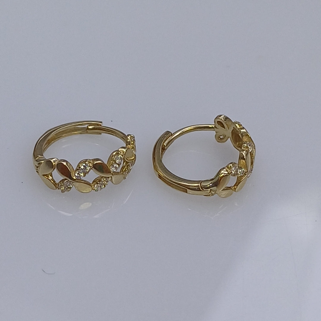 HUGGIES ORO 14K 1.4 (NUEVO)