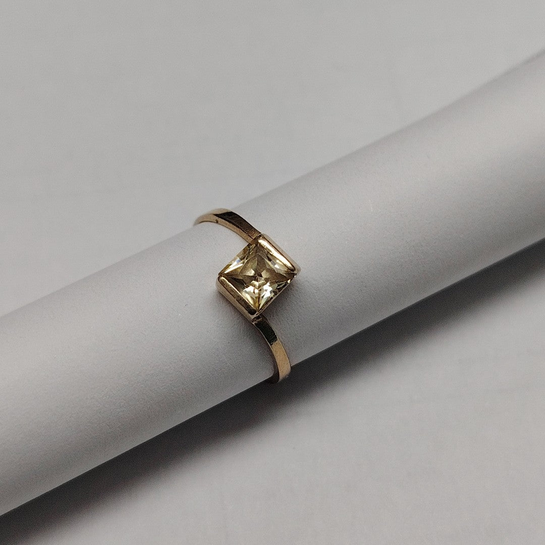ANILLO ORO 10 K 1,20 GRMS (SEMINUEVO)