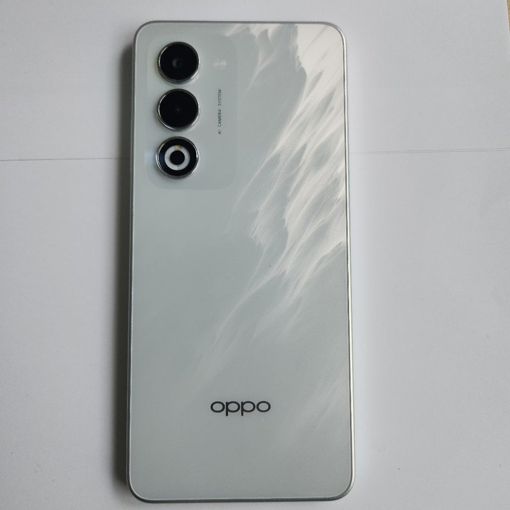 CELULAR OPPO A5 CPH2727 (2025) 256 GB 4 GB RAM (SEMINUEVO)