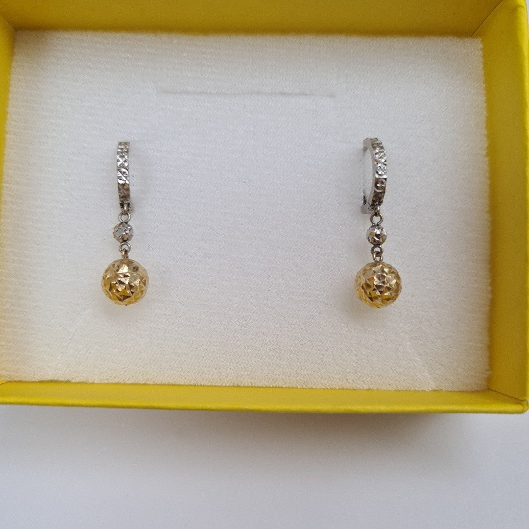 ARRACADAS PAR ORO, ORO COMBINADO 14 K 2.2 GRMS (SEMINUEVO)