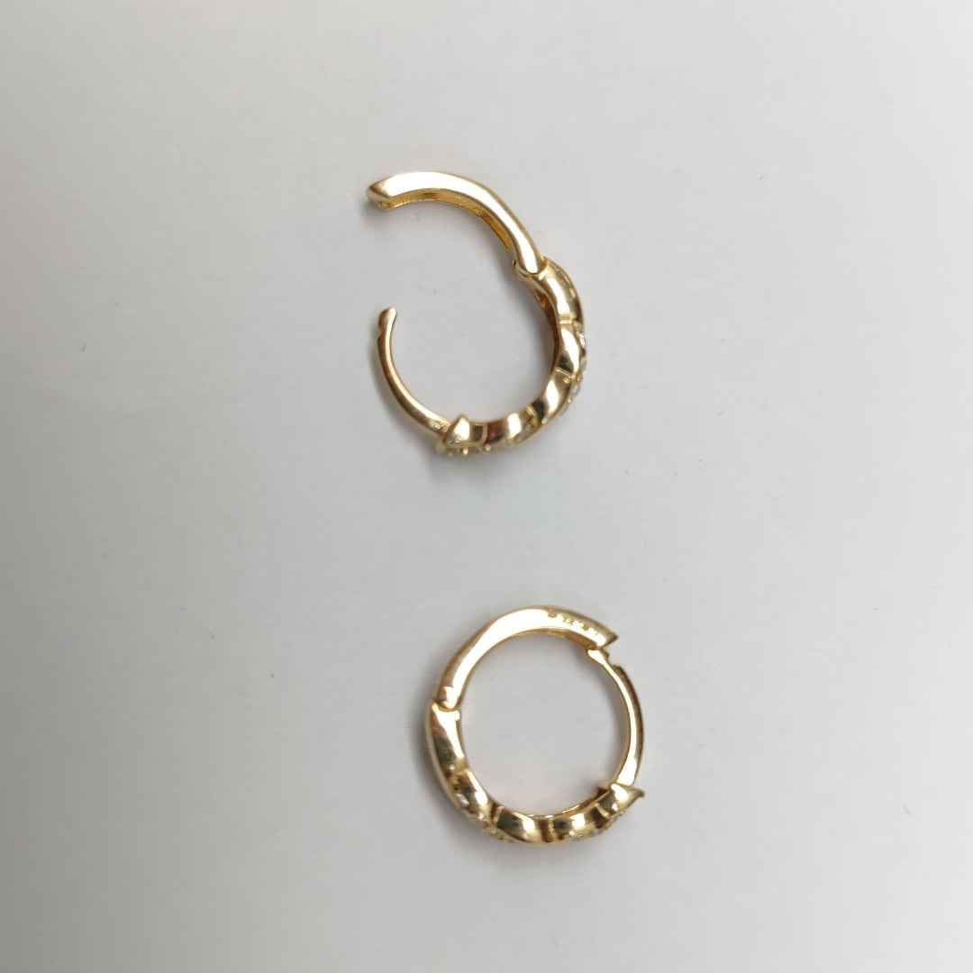 HUGGIES ORO 14K 2 (NUEVO)
