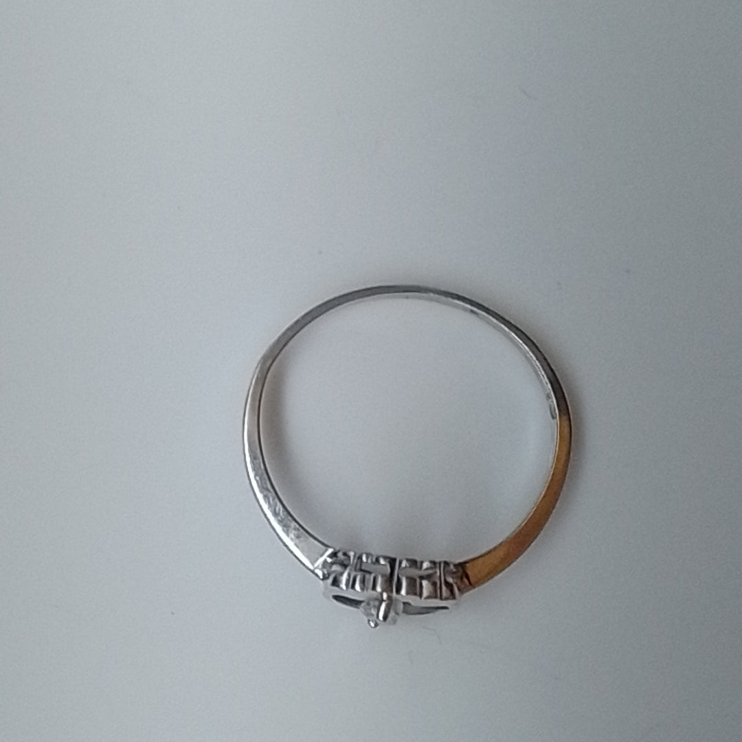 SOLITARIO ORO BLANCO 14 K 1.9 GRMS (SEMINUEVO)