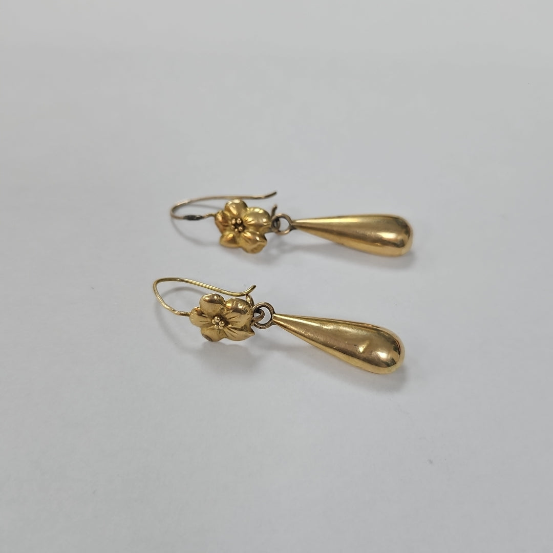 ARETES PAR ORO 14 K 2.7 GRMS (SEMINUEVO)
