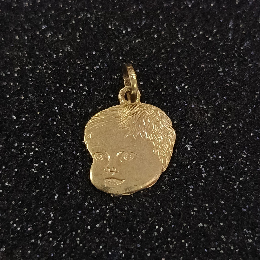 DIJE ORO 10 K 0.6 GRMS (SEMINUEVO)