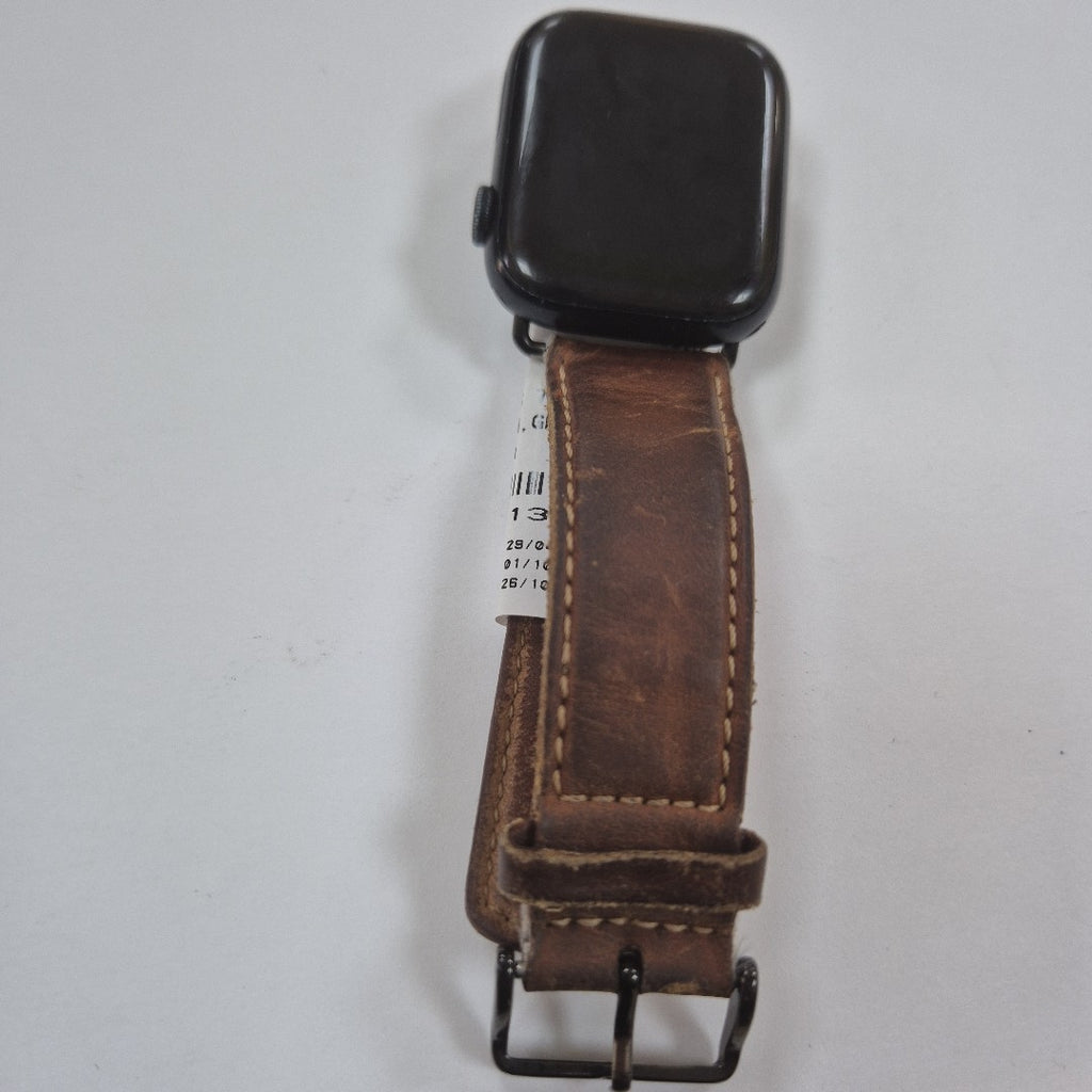 SMARTWATCH APPLE SERIES 7 NIKE ALUMINIO A2474 45 MM GPS (SEMINUEVO)