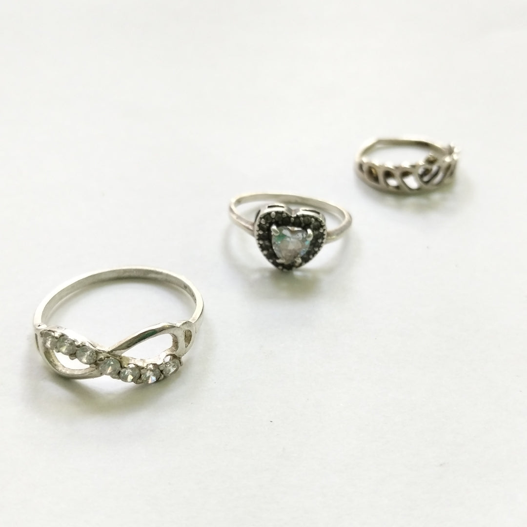 ANILLITO,CADENA,DIJE PLATA 14,50 GRMS (SEMINUEVO)