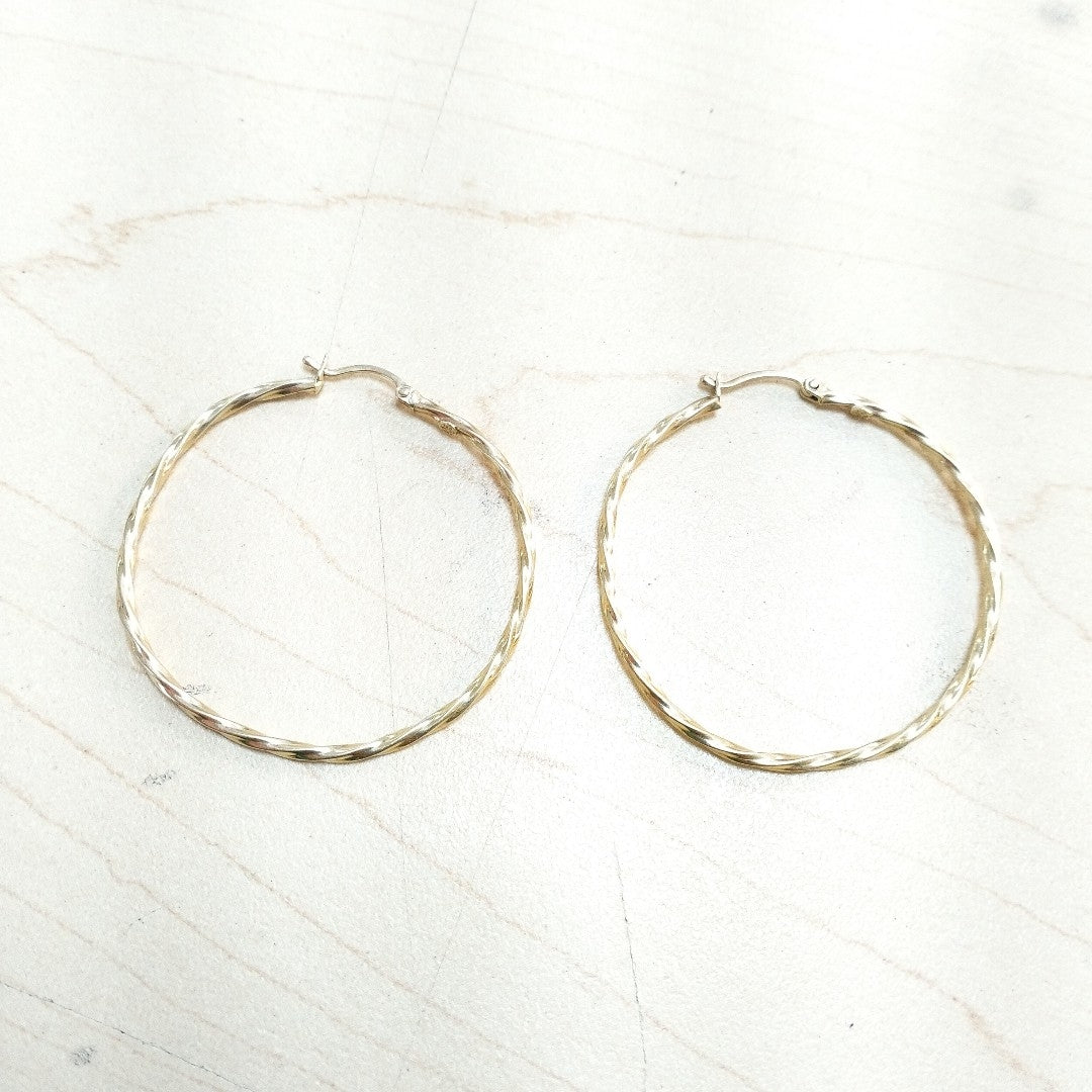 ARRACADAS PAR ORO 14 K 3.6 GRMS (SEMINUEVO)