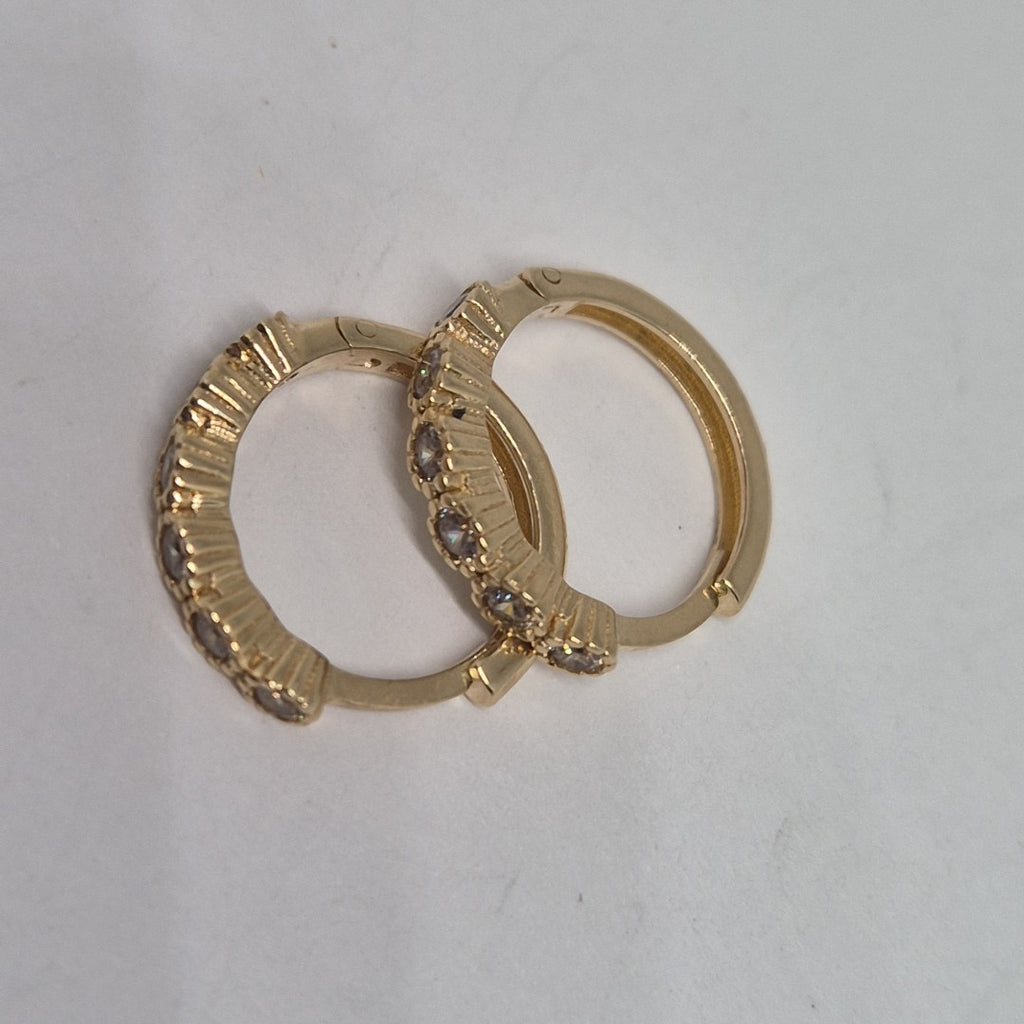 ARETES HUGGIES C CIRCONIAS 14K 2.1 GR (NUEVO)