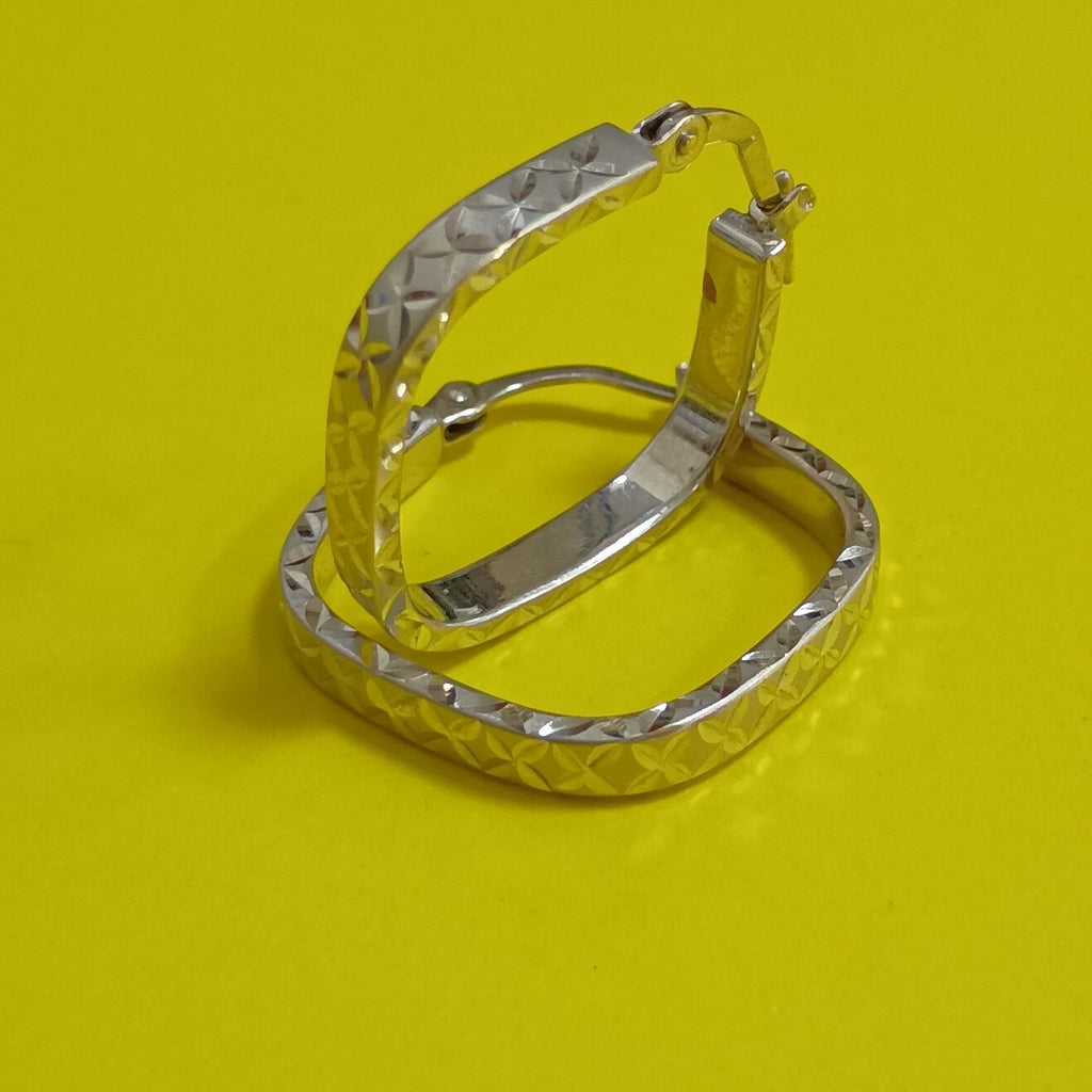 ARRACADAS PAR ORO 14 K 2.4 GRMS (SEMINUEVO)