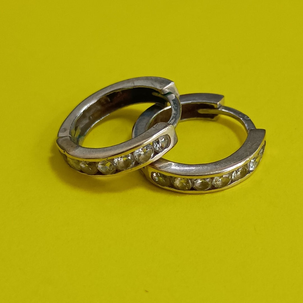 ARRACADAS PAR ORO 14 K 2.9 GRMS (SEMINUEVO)