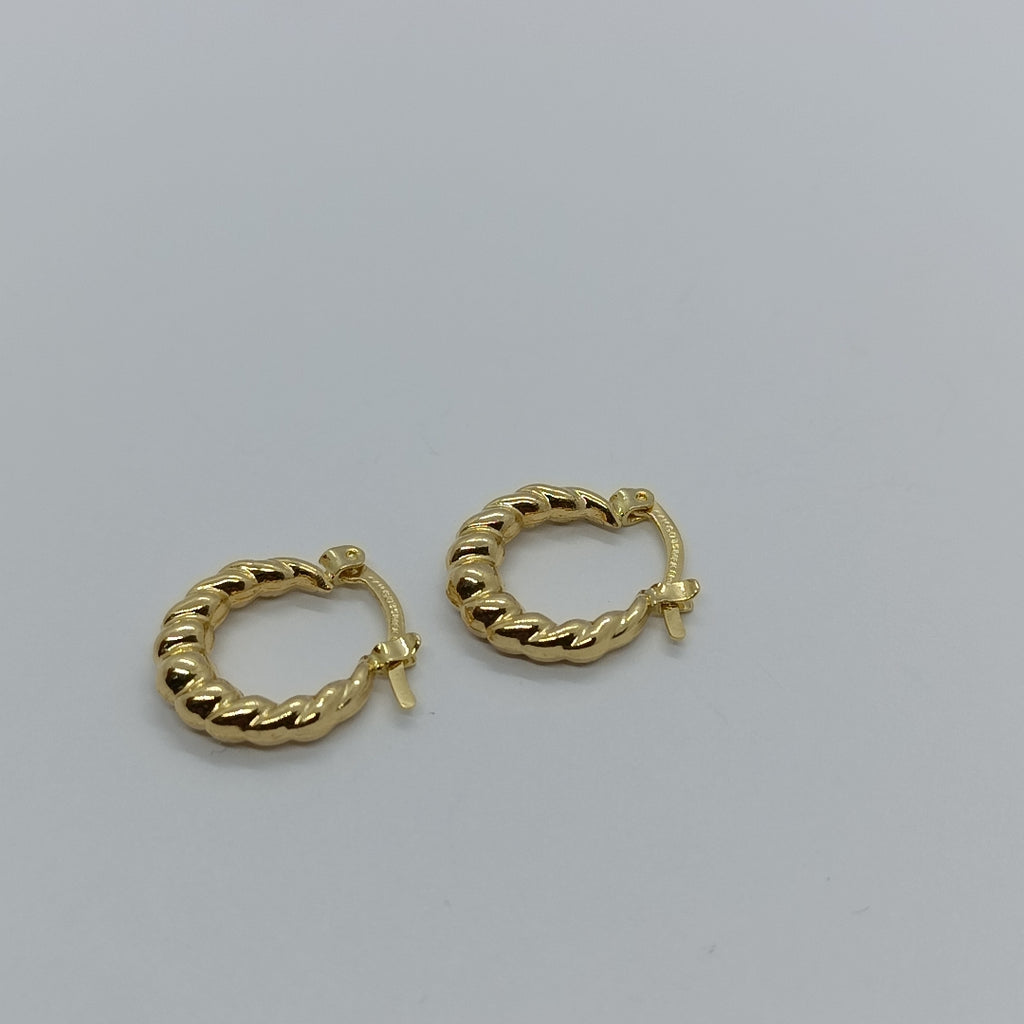 ARETES ARRACADAS TZL HUECAS 14K 1.5 GR (NUEVO)