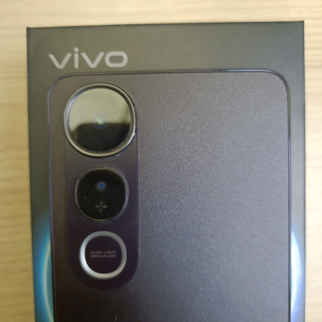 CELULAR VIVO V50 LITE V2441 (2025) 256 GB 8 GB RAM (SEMINUEVO)