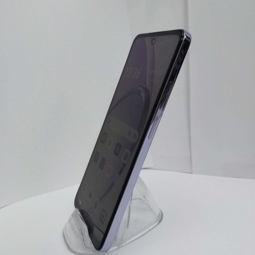 CELULAR OPPO A80 5G CPH2639 (2024) 256 GB 8 GB RAM (SEMINUEVO)