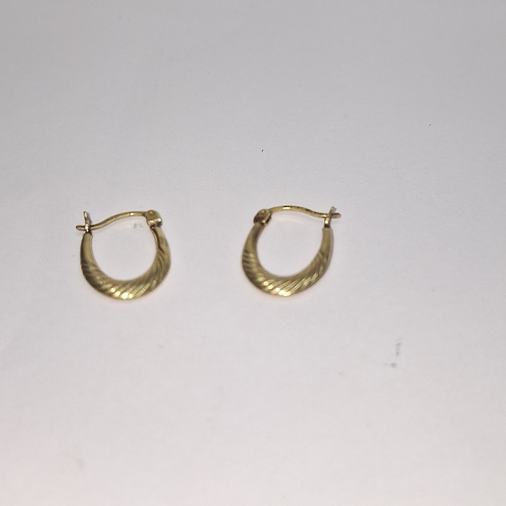 ARRACADAS PAR ORO 10 K 1 GRMS (SEMINUEVO)