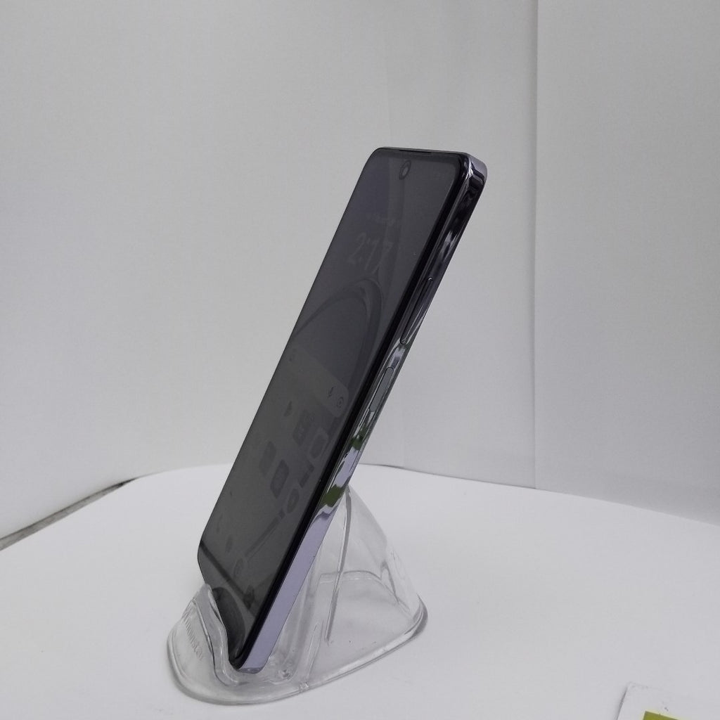 CELULAR OPPO A80 5G CPH2639 (2024) 256 GB 8 GB RAM (SEMINUEVO)