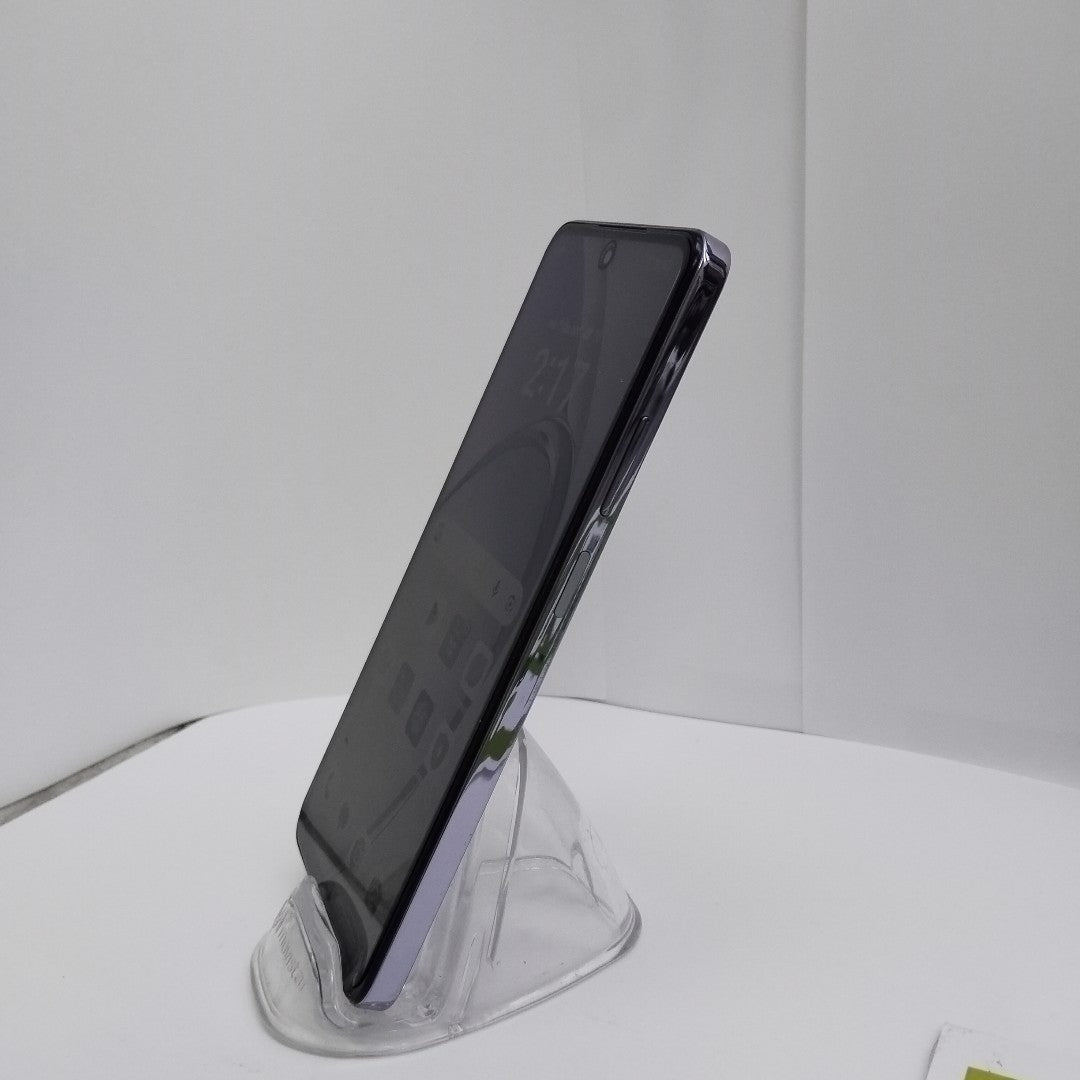 CELULAR OPPO A80 5G CPH2639 (2024) 256 GB 8 GB RAM (SEMINUEVO)