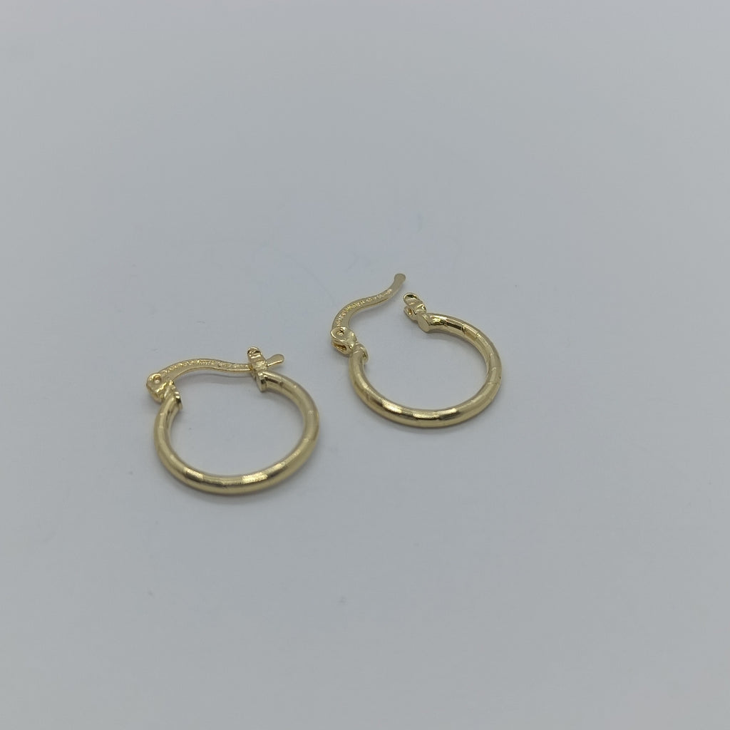 ARETES ARRACADAS ESTRIADAS 14K 1.4 GR (NUEVO)