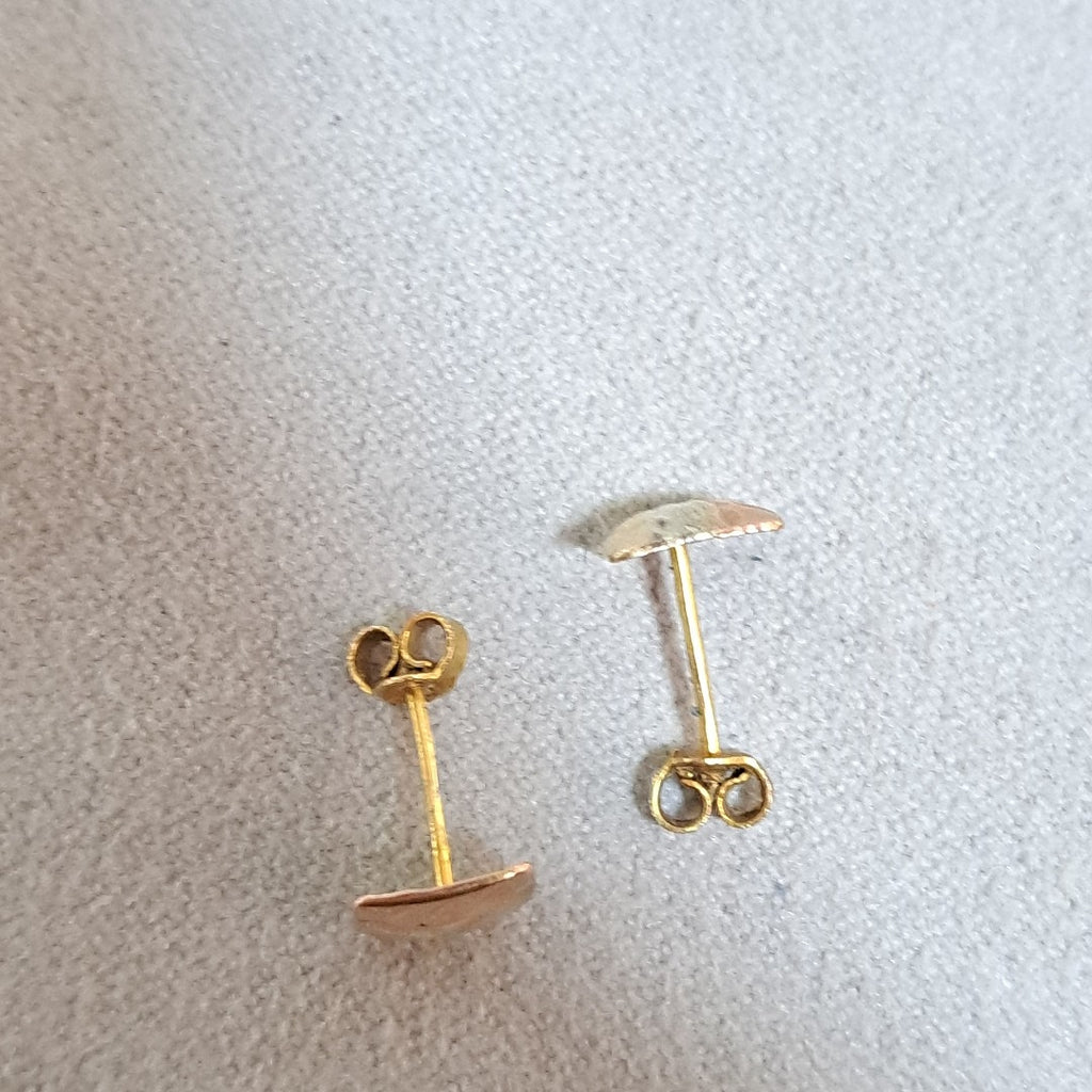BROQUELES PAR ORO 8 K 0,60 GRMS (SEMINUEVO)
