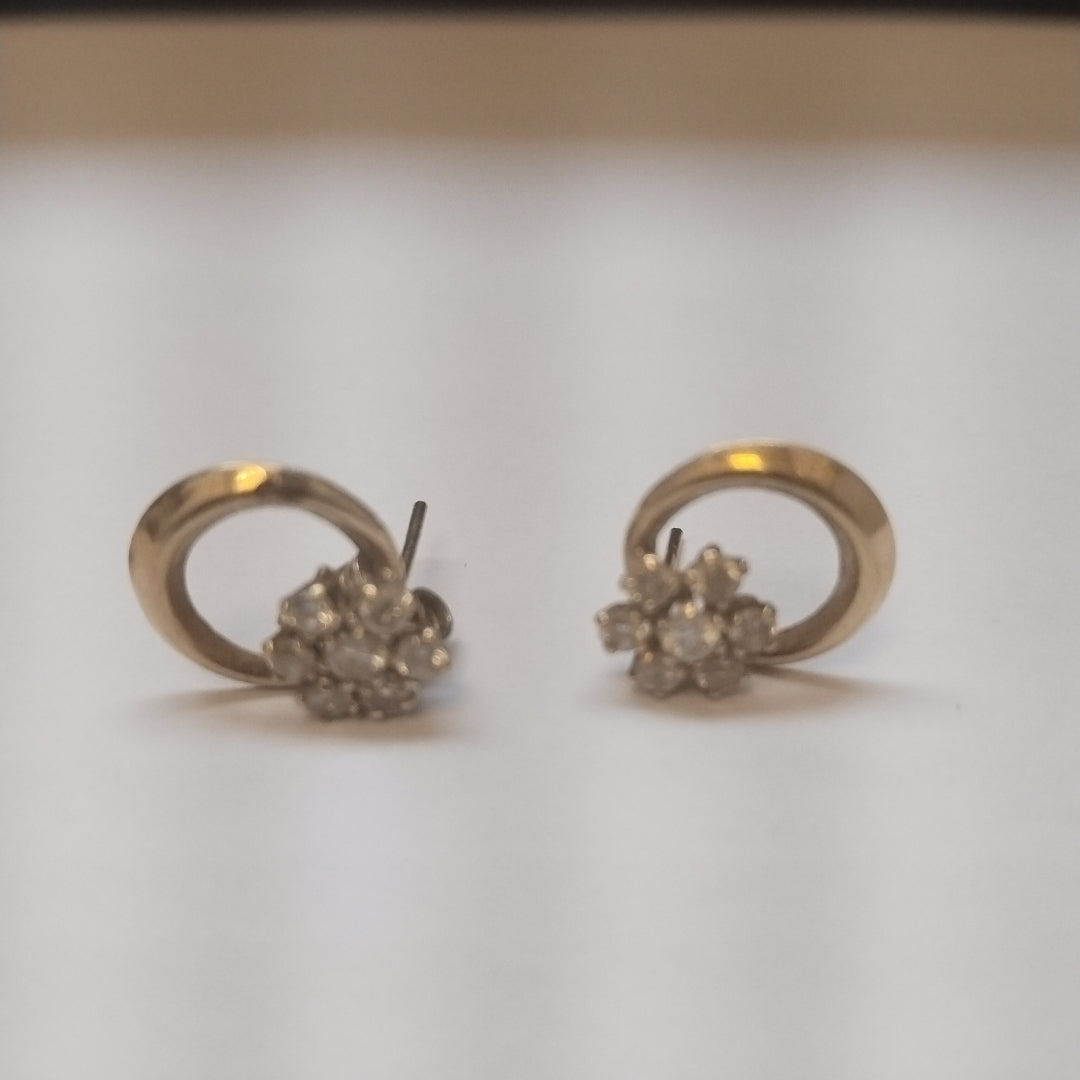 ARETES PAR ORO 14 K 1,80 GRMS (SEMINUEVO)