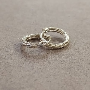 HUGGIES ORO 14K 1.2 (NUEVO)