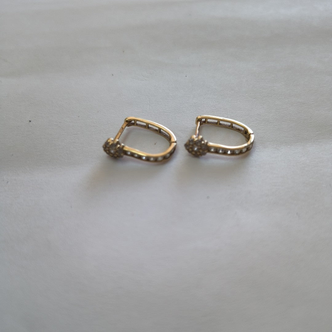 ARETES PAR ORO 10 K 1.7 GRMS (SEMINUEVO)