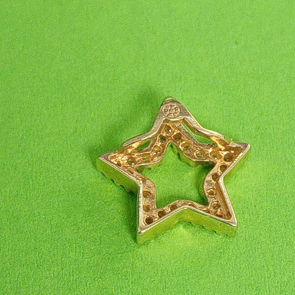 DIJE ORO 14 K 0.6 GRMS (SEMINUEVO)