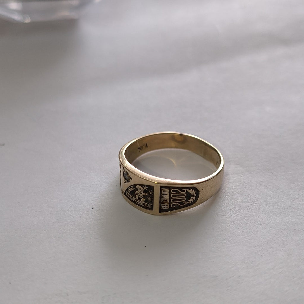 ANILLO DE GRADUACIÓN ORO 8 K 3.4 GRMS (SEMINUEVO)