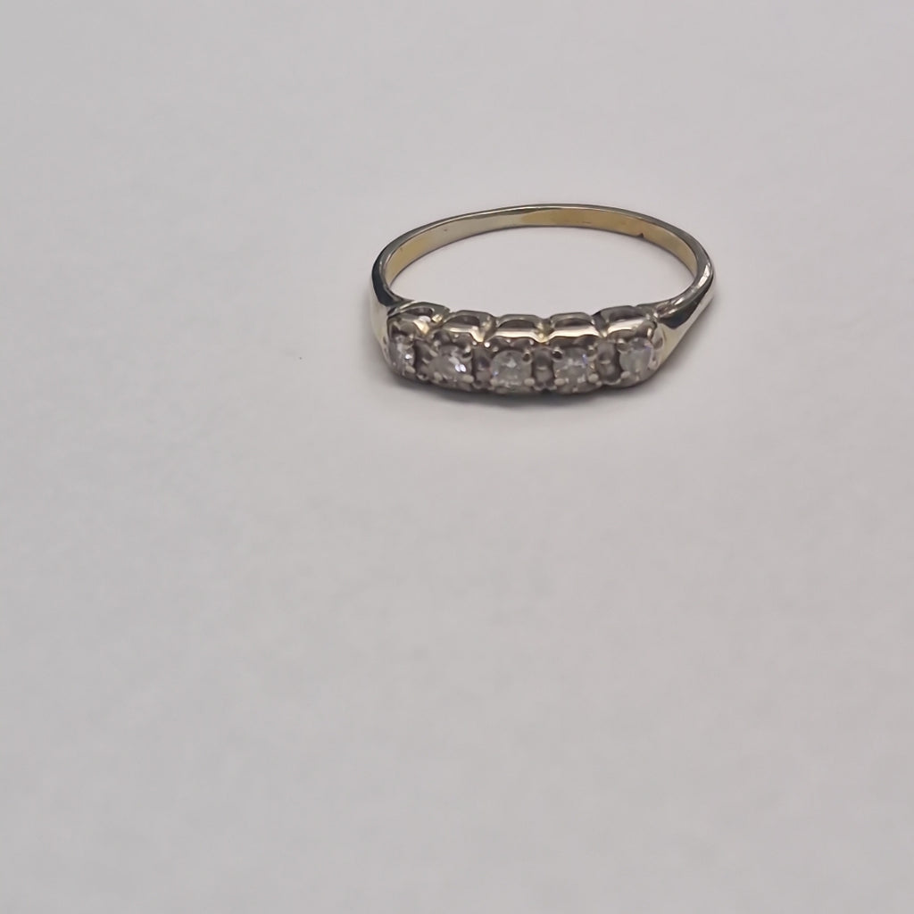 ANILLITO ORO BLANCO 14 K 2.1 GRMS (SEMINUEVO)