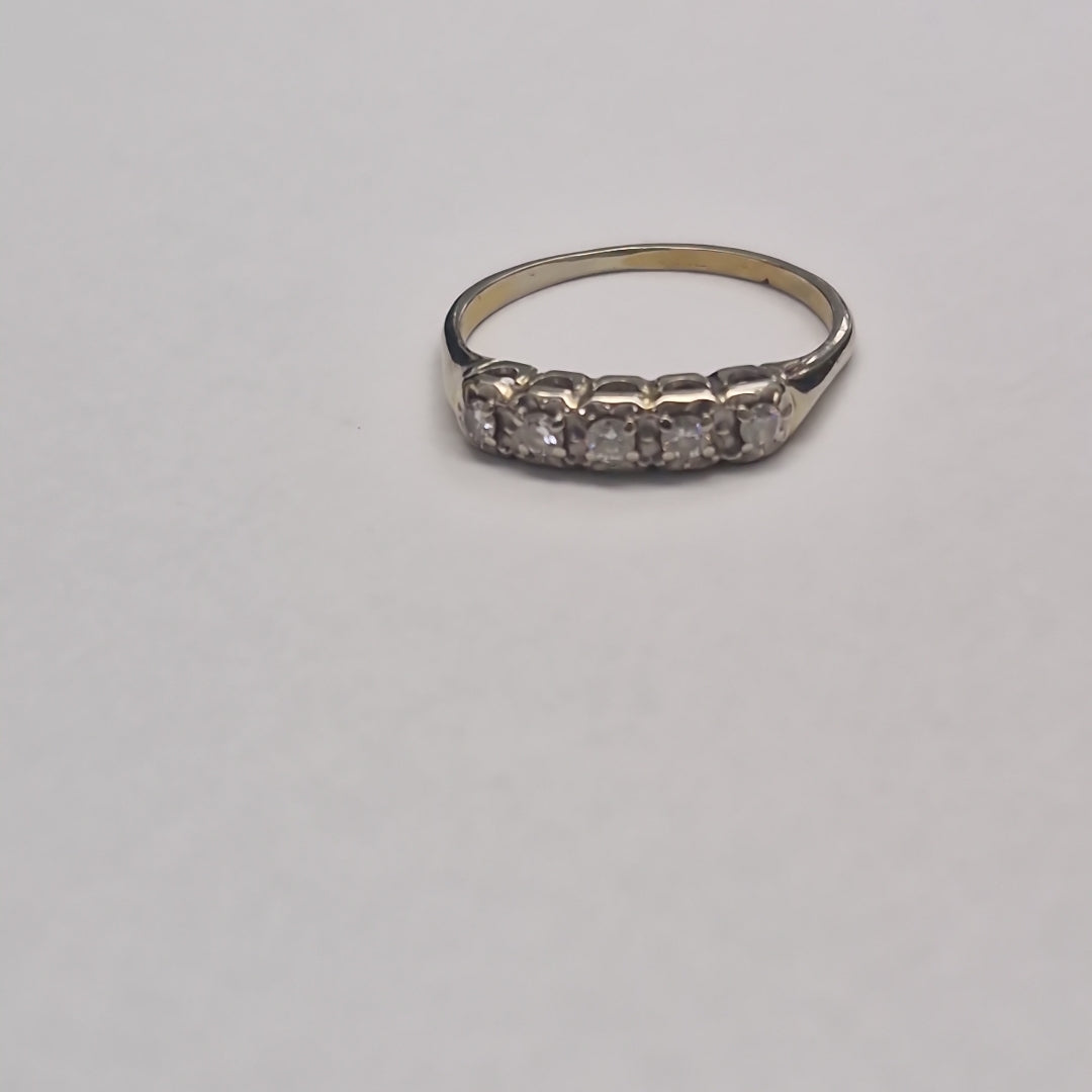 ANILLITO ORO BLANCO 14 K 2.1 GRMS (SEMINUEVO)