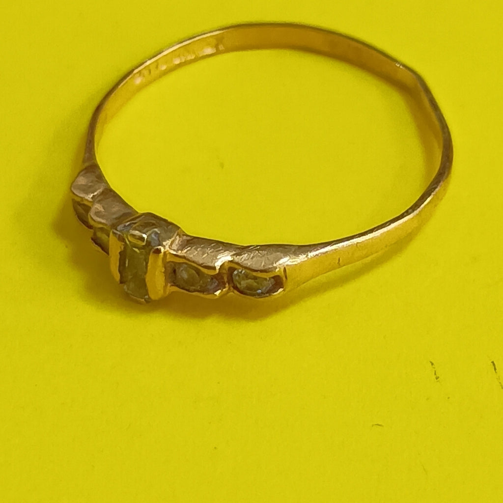 ANILLITO ORO 10 K 0.9 GRMS (SEMINUEVO)