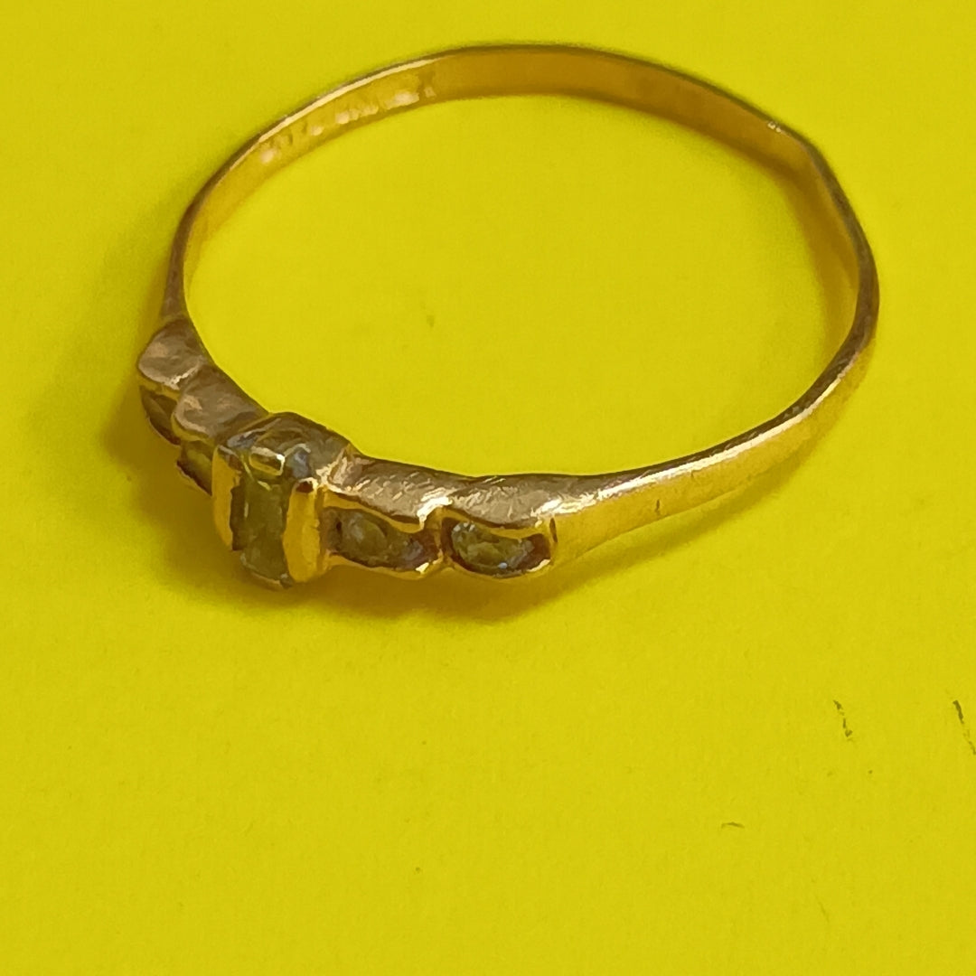 ANILLITO ORO 10 K 0.9 GRMS (SEMINUEVO)